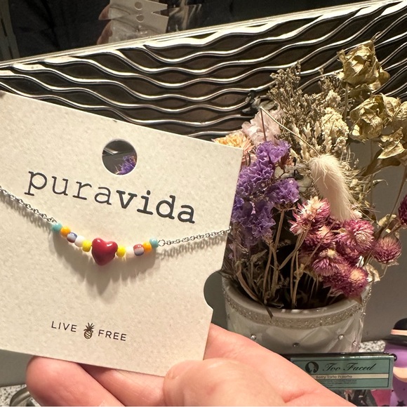 NWT Pure Vida Rhodium/Platinum Heart Adjustable Bracelet - Picture 3 of 3